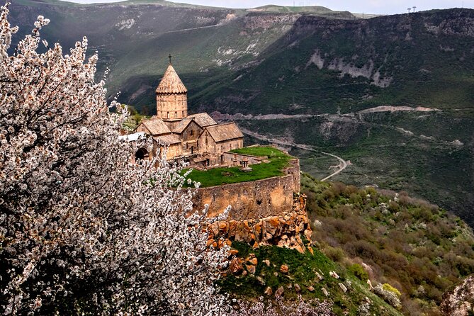 1 night 2 days to Tatev monastery - Khndzoresk and its 350-step approach