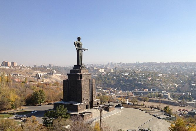 Amazing Yerevan - The Cascade: Yerevan’s grand stairway and art center