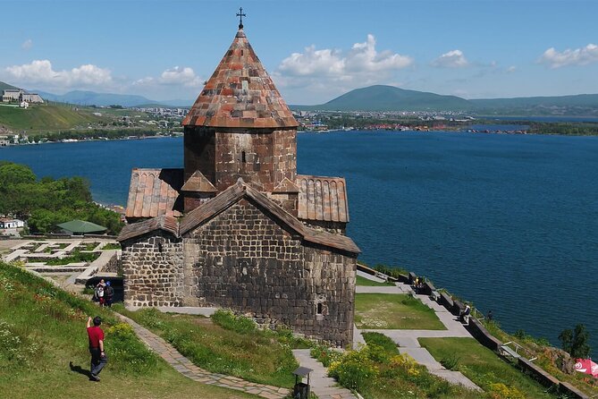 Best of Armenia: private 2-3 days tour to Yerevan w/ family lunch - Day one: Haghpat, Sevanavank, and Yerevan