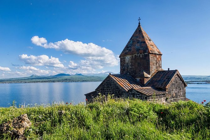 Day tour Armenia Dilijan and Sevan Lake from Tbilisi - Key points to know before crossing into Armenia