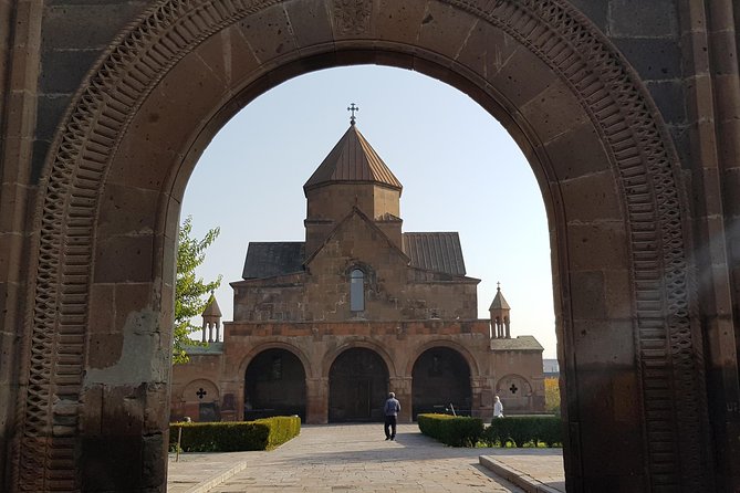 Day trip to: Echmiadzin Cathedral and Zvartnots Temple - What the guide adds to the churches and ruins