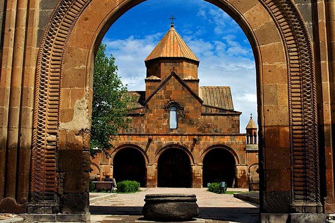 Echmiadzin, Zvartnots, Khor Virap - Saint Hripsime Church and the story behind it