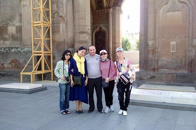 Ejmiadzin (St.Ripsime,St.Gayane,Cathedral,Zvartnots - The guide can shape the whole experience