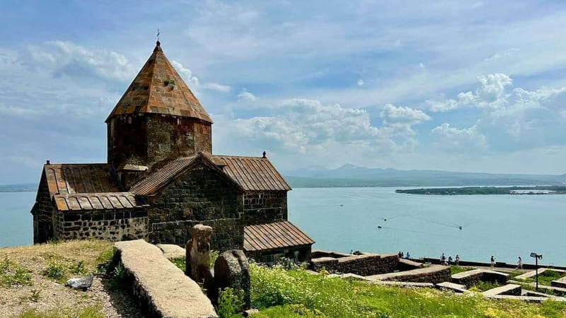 From Tbilisi: Armenia Day Trip with Yerevan and Lake Sevan - What this Armenia day trip is really trying to do