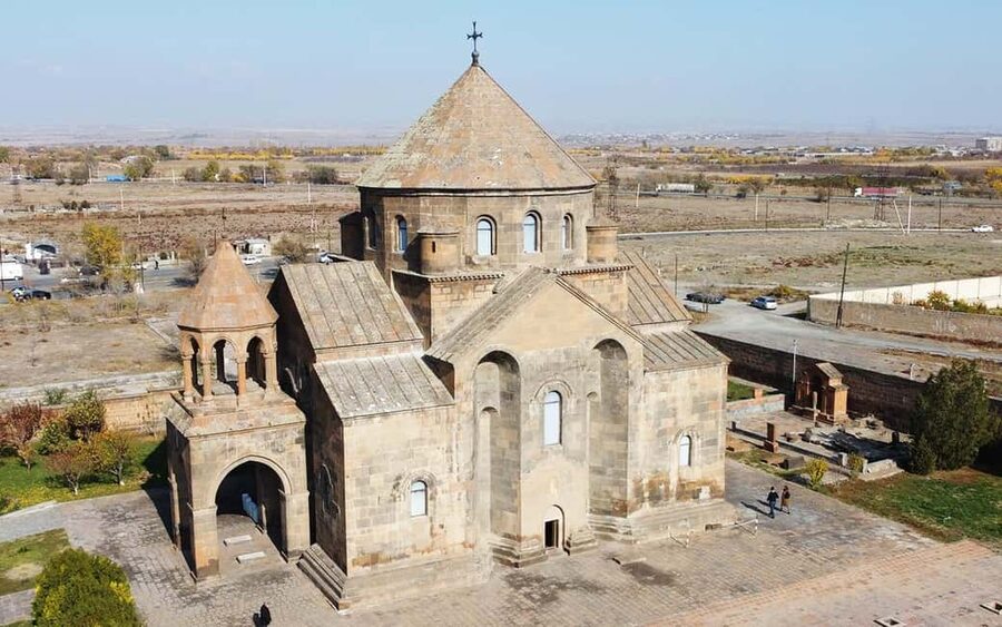 From Yerevan: Echmiadzin cathedral and Zvartnots temple - Zvartnots: ruins with a powerful sense of scale