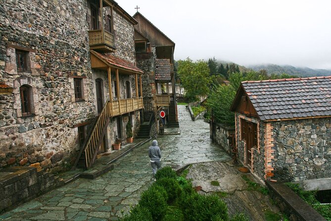 From Yerevan:Sevan, Dilijan, Haghartsin, Goshavank, Lake Parz - Goshavank and the work of Mkhitar Gosh