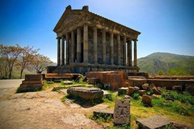 Full day rent car with driver service around Armenia (8-10 hrs)