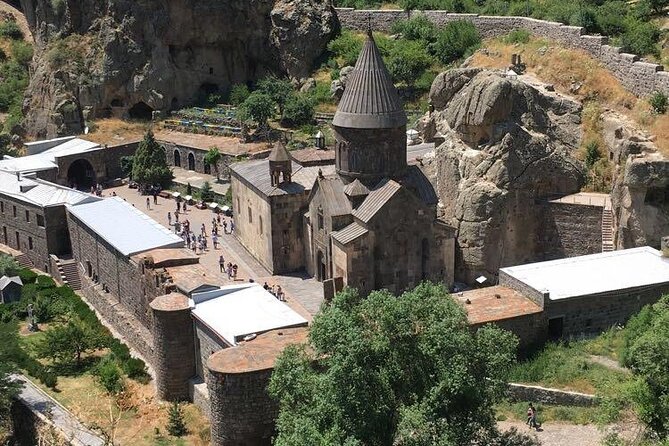 Garni, Geghard, Charent's Arch, Symphony of Stones & LavashBaking - Lavash, lunch, and the unhurried part of the day