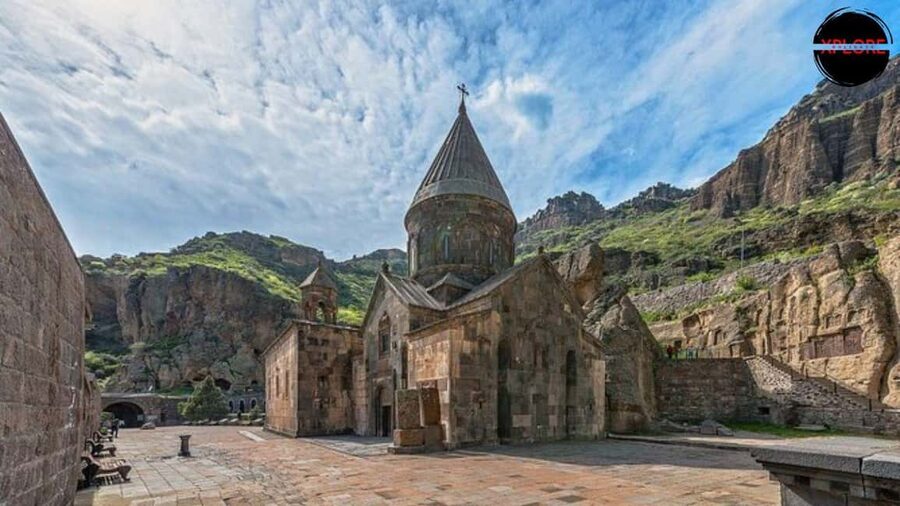 Garni-Geghard, Charent's Arch, SymphonyStones &Lavash Baking - Why this six to seven hour route works