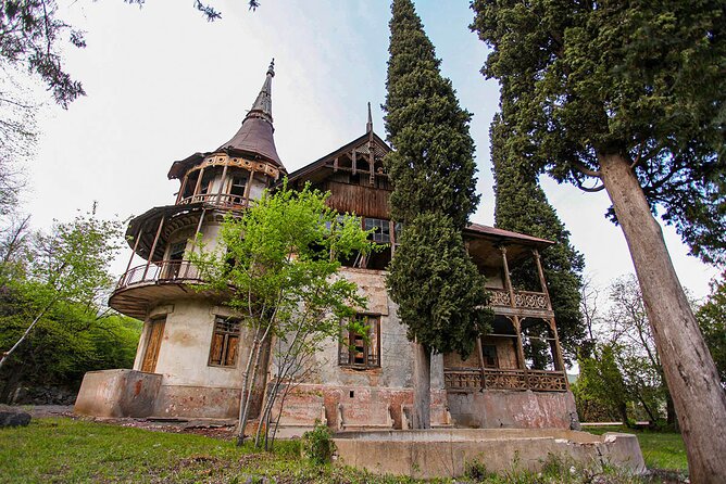 Group Tour: Haghpat, Zarni-Parni Caves, Akhtala, Aramyants Castle, Sanahin - Sanahin and the final UNESCO stop