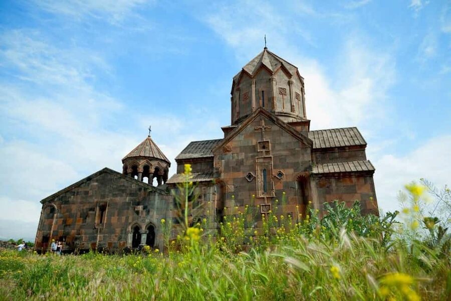 Group Tour: Hovhannavank, Saghmosavank & Chocolate House - Who will enjoy this route most