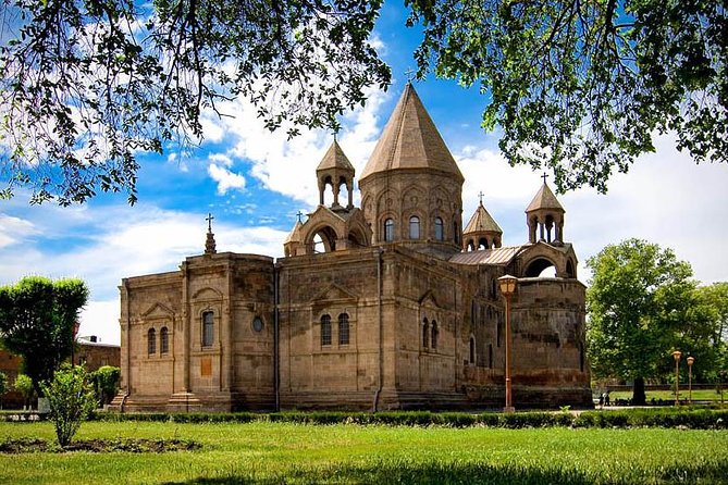 Group Tour: Hovhannavank, Saghmosavank, Chocolate House, Aghtsk - Key points to know before booking