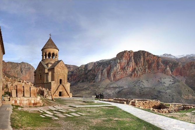 Group tour: Khor Virap, Noravank, Areni Winery and Cave - Meeting at 10:00 am in central Yerevan