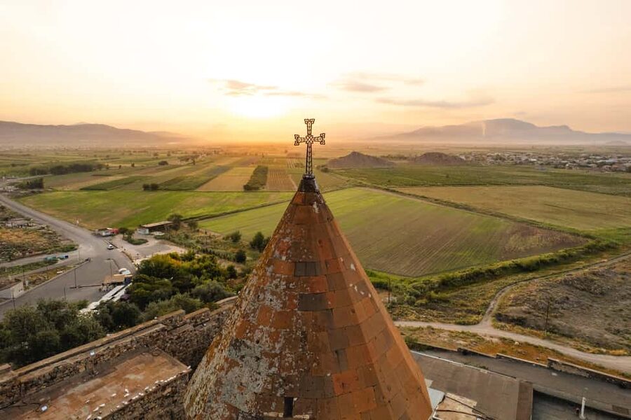 Group tour: Khor Virap, Noravank, Jermuk, Areni wine tasting - Why this Armenia day tour works so well