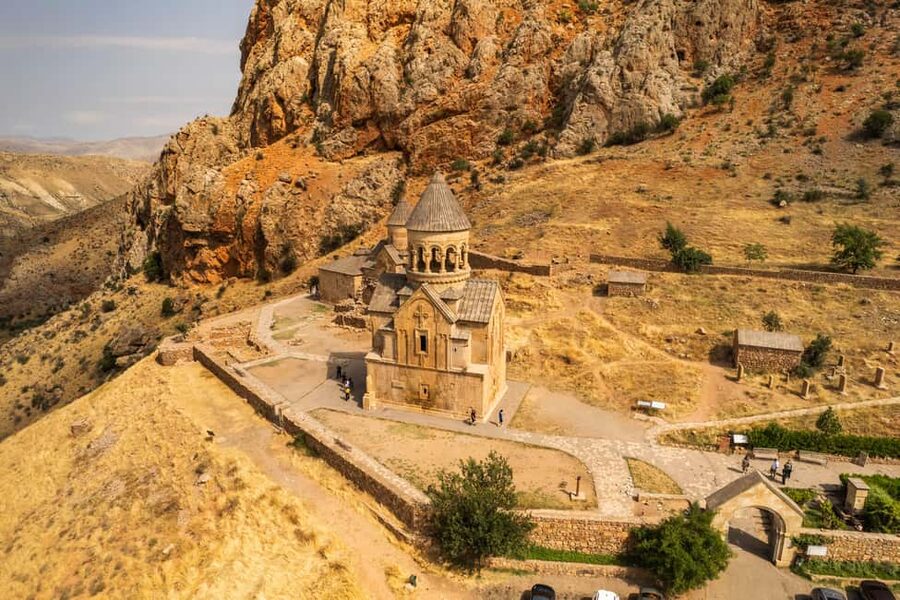 Group tour: Khor Virap, Noravank, Jermuk, Areni wine tasting - The road is part of the story