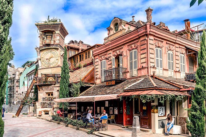 Group Tour: Must see of Georgia in 2 days from Yerevan - The five details that shape the experience
