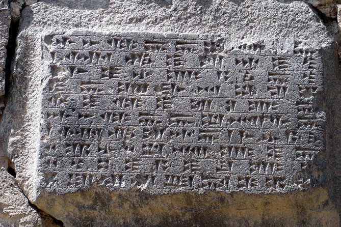 Group Tour: Sightseeing in Yerevan, Erebuni Museum and Fortress - Why Erebuni is the right place to begin