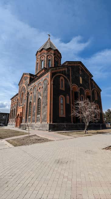 Gyumri: Private Guided Walking Tour By A Local Guide - The final verdict on Aram’s 150-minute Gyumri walk