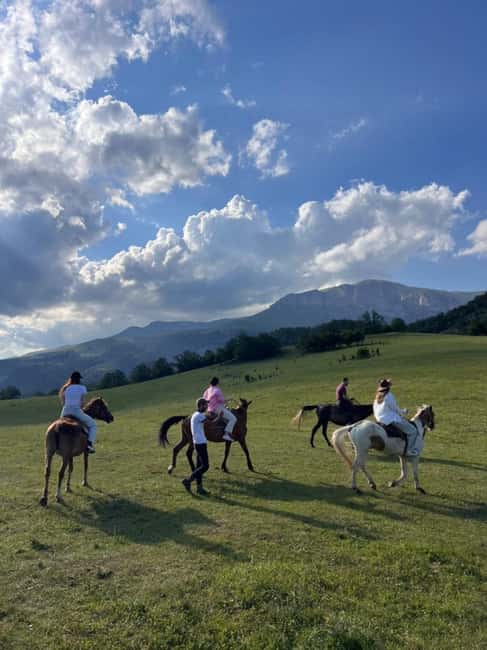 Horseback riding in Dilijan - Key points to know before you book