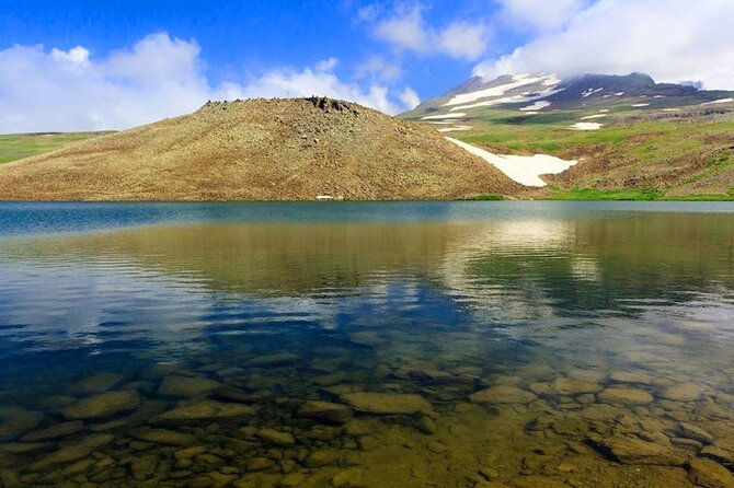 Jeep tour to Amberd- Mt Aragats-Kari Lake - What the private Jeep adds to the day