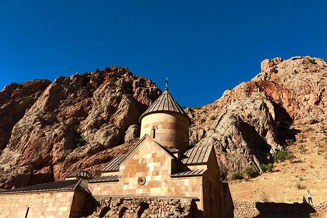 Jeep tour to Khor Virap, Noravank and lake Hors / price per vehicle - Khor Virap and the view toward Mount Ararat
