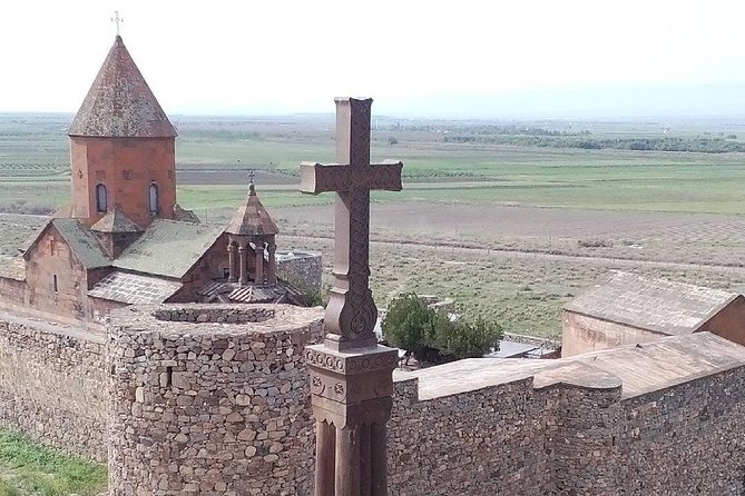 Jermuk(waterfall),Noravank,Wine degustation,Khor Virap - Noravank on the high rocky road