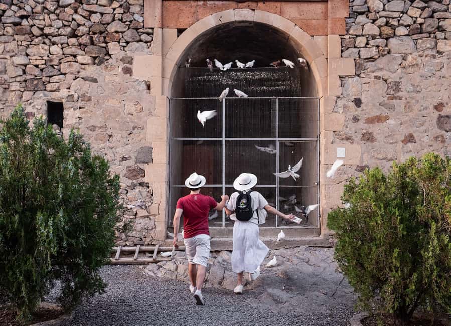Khor Virap, Garni & Geghard Guided Tour with Lavash Baking - Who should book this tour?