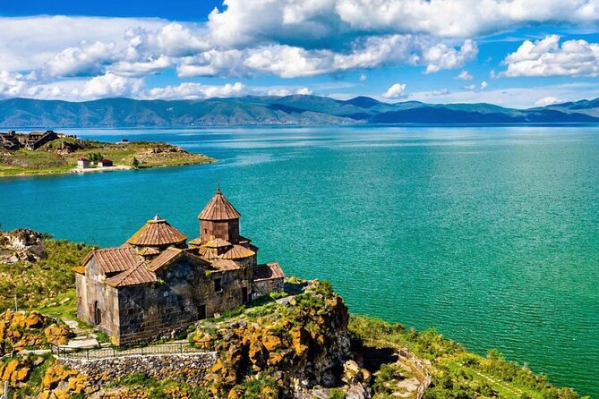 Lake Sevan, Hayravank, Noratus, Selim Pass, Jermuk, Areni - Key points before you book