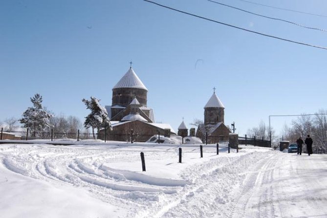 Layover Tour: Echmiadzin & Zvartnots with Airport Transfers - Why this works well as an Armenia layover