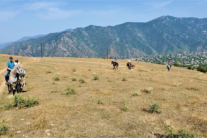 Lori Canyon Vacations - Qobayr and its 13th-century frescos