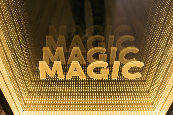 Museum of Illusions Tour - Who should book this experience?