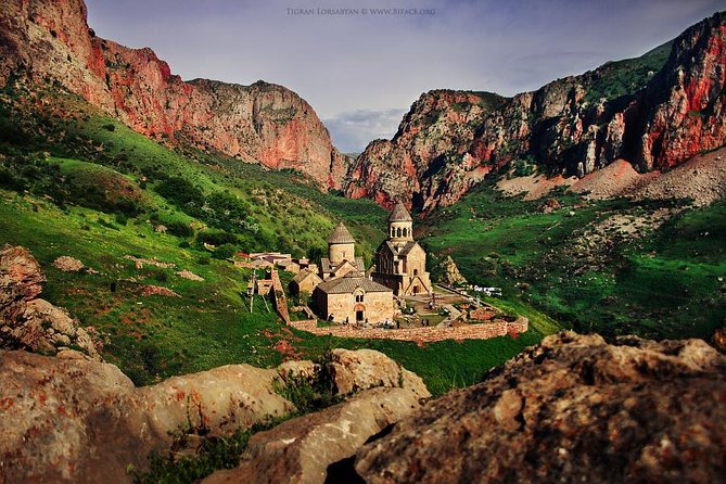 Noravank (free wine tastng,khor Virap) - The private car and Sergey’s driving style