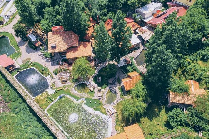 One-day trip to the city of humor Gyumri - Petros Dzitoghtsyan’s mansion brings daily life indoors