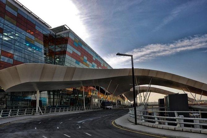 One way Yerevan airport transfer - The 30-minute ride into central Yerevan