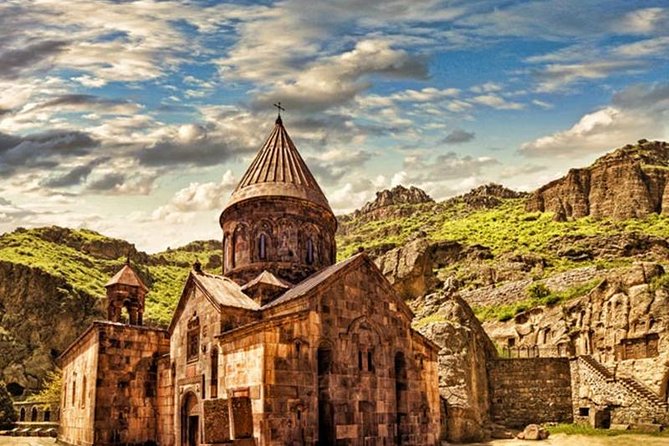 Private 5 day tour in Armenia , Spread Your Wings - Day one: Yerevan from Cascade to Tsitsernakaberd