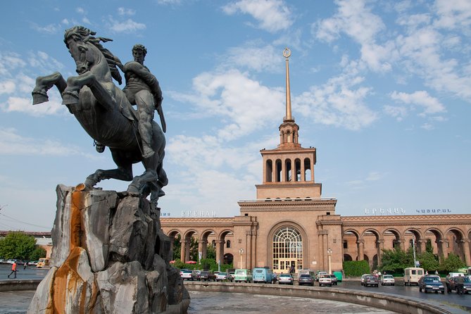 Private sightseeing and walking tour in Yerevan - The guide can make or break the experience