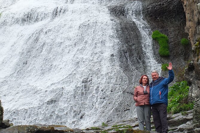 Private tour Jermuk, waterfall, Tatev Monastery and TaTev Ropeway - The road toward Tatev