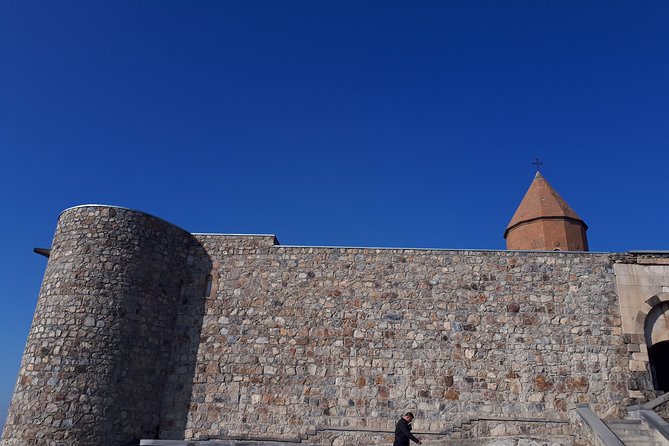 Private Tour: Khor Virap, Areni, Noravank, Jermuk - Khor Virap and the Mount Ararat view