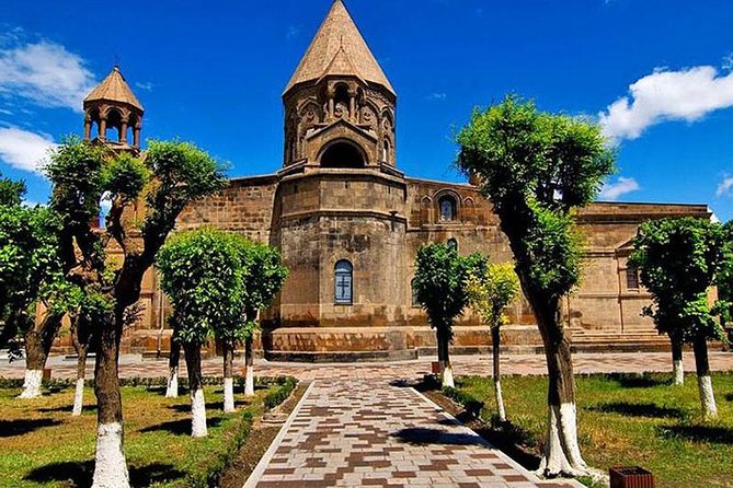 Private tour to Echmiadzin and Zvartnots - Why Echmiadzin matters to Armenian history