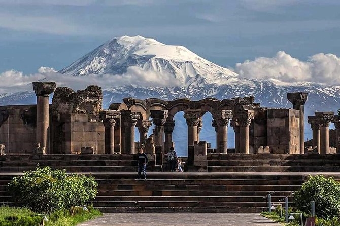 Private tour to Echmiadzin and Zvartnots - Saint Gayane, a short stop with strong character