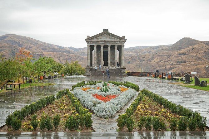 Private tour to Garni - Geghard - Tsaghkadzor (Kecharis) - Geghard’s rock-cut churches and quiet acoustics