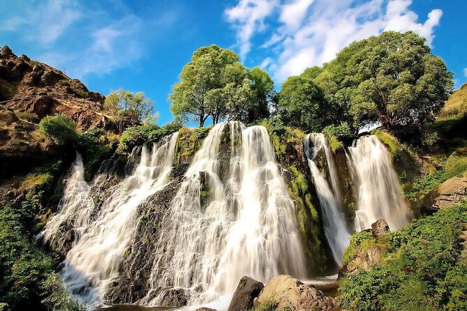 Private tour to Hin Areni winery, Shaki waterfall, Tatev monastery, Karahunj - What the $299 group price really covers
