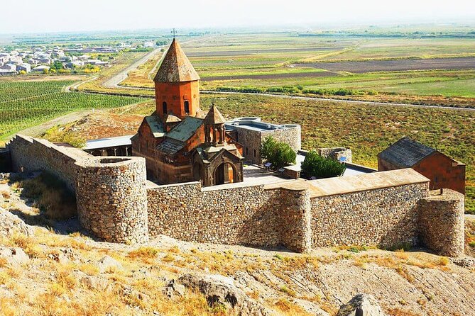 Private Tour to Khor Virap, ancient Areni cave or Areni winery, Noravank - Noravank Among the Red Rocks