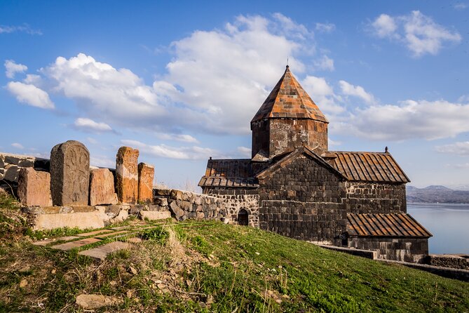 Private Tour: Tsaghkadzor, Ropeway, Kecharis Monastery, Sevan Lake, Sevanavank - What the private vehicle adds