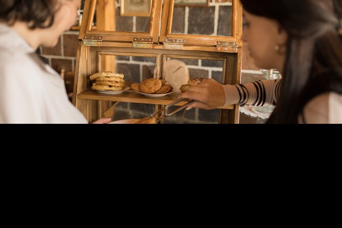 Private Traditional Coffee And Dessert Making Activity - Choosing One of Four Traditional Desserts