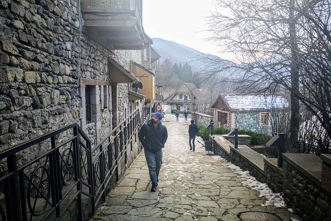 Private Transfer & Tour from Tbilisi to Yerevan or Yerevan to Tbilisi - Dilijan’s Sharambeyan Street