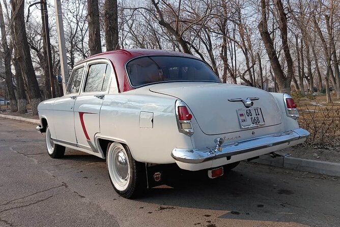 Retro KGB Tour: A Volga 21 Adventure in Yerevan's Soviet Past with photography - Is $56.05 a fair price?