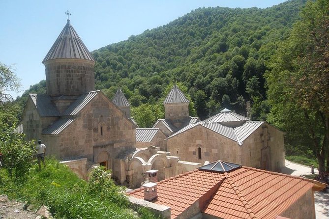 Transfer from Yerevan to Tbilisi with 2 sightseeing stops - Why this road transfer is better than a straight ride
