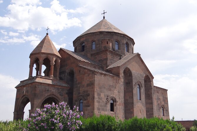 Tsitsernakaber-Hripsime-Echmiatsin-Noy brandy factory - The guide can shape the whole experience