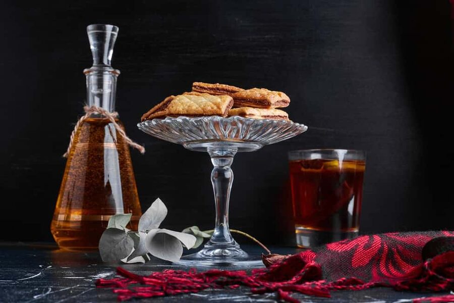 Yerevan: Brandy Tasting Experience with Local Delicacies - The two-hour pace
